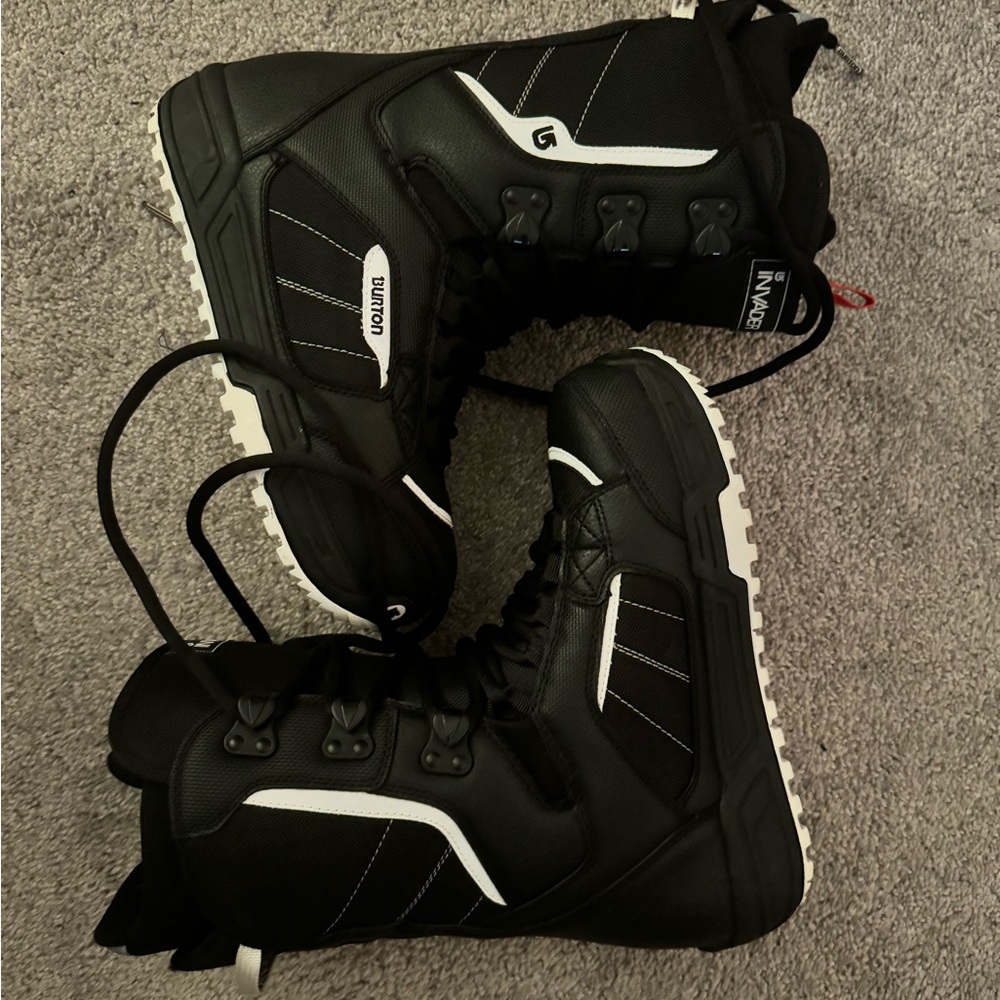 Burton Invader Snowboard Boots
